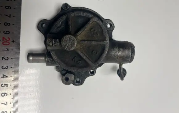 Mitsubishi Delica Oil pump 30820