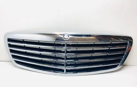 Mercedes-Benz S W221 Front bumper upper radiator grill A2218800083 2218800083