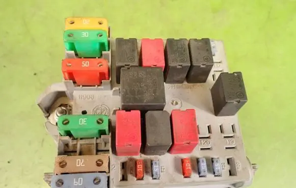 Fiat Stilo Fuse box set 51781079