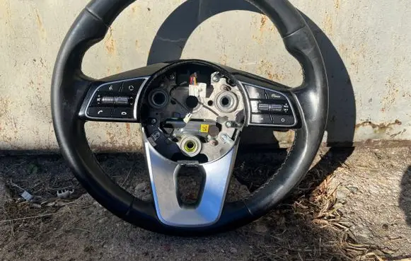 Audi A3 S3 8V Steering wheel