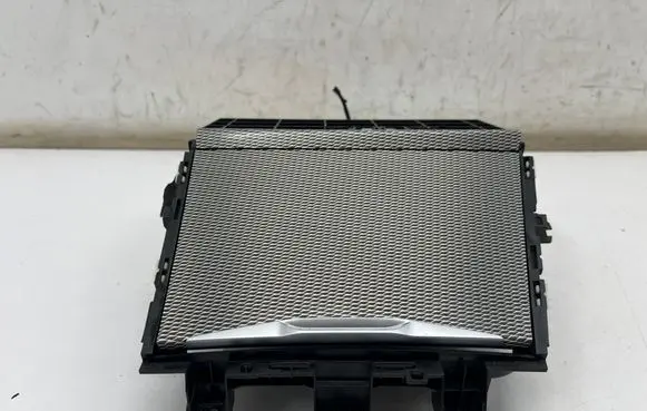 BMW 3 G20 G21 Glove box central console 6806795