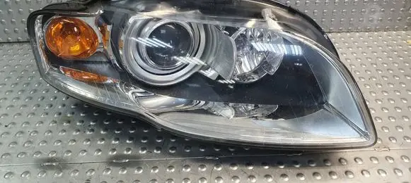 Audi A4 S4 B7 8E 8H Headlight/headlamp