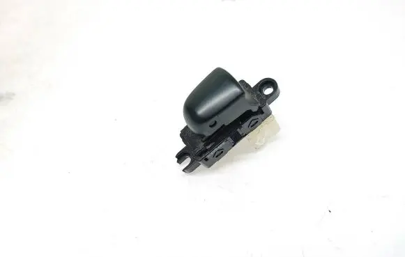 Nissan Qashqai Electric window control switch