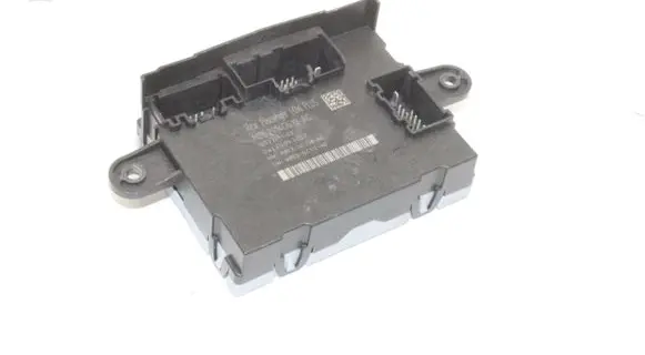 Land Rover Range Rover Velar Door control unit/module M8E214D619AC