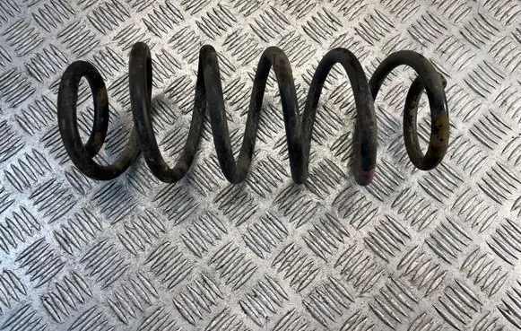 Toyota Verso Rear coil spring