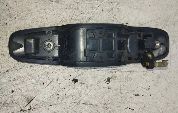 Suzuki Vitara (ET/TA) Front door exterior handle 8282065D00