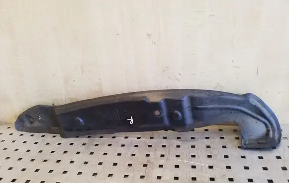 Audi A6 C7 Fender end trim 4G0821112