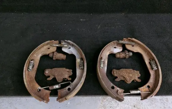 BMW 7 E65 E66 Handbrake/parking brake pads 