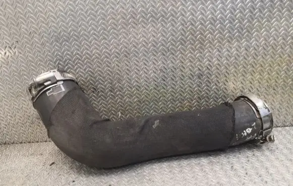 Audi A4 S4 B7 8E 8H Intercooler hose/pipe 8E0145708K