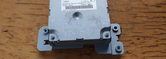 Nissan X-Trail T31 Airbag control unit/module 284A1JG000 CYVN5690A