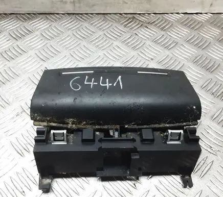 Ashtray (front)