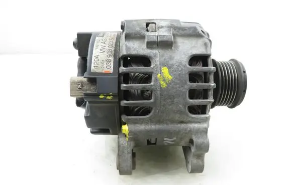 Audi A3 S3 8L Generator/alternator SG12B015 038903023S