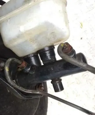 Ford Fusion Master brake cylinder