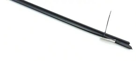 Jeep Grand Cherokee (WK) Rubber seal front door window/glass 55394036 27170A 16993