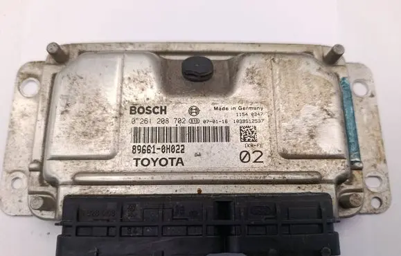 Seat Leon (1P) Engine control unit/module 0261208702 896610H022 1039S12537