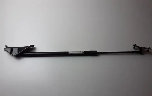 Subaru Forester SK Tailgate strut SJ181112