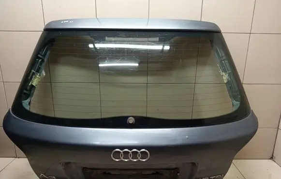 Audi A3 S3 8L Tailgate/trunk/boot lid 