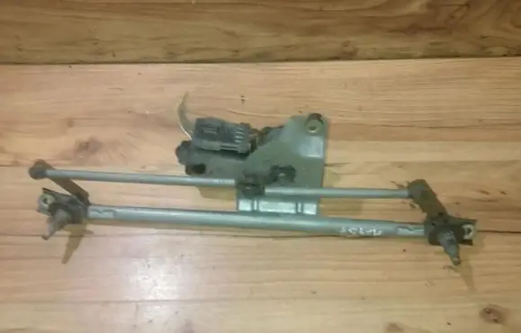 Opel Tigra A Front wiper linkage and motor