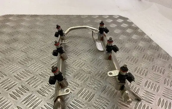 Ford Mustang VI Fuel injectors set 0280158191 BR3EF45A