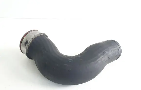 Mercedes-Benz ML W163 Intercooler hose/pipe A1635014582