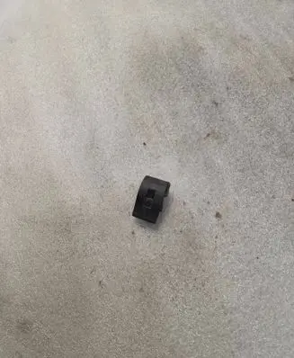 BMW 5 E34 Radiator mount bracket 