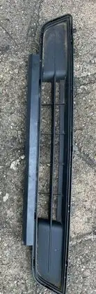 Ford Mustang VI Front bumper lower grill FR3B17K945C