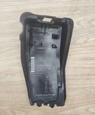 Volvo V60 Fuse box cover 6G9T14A076L 30644652