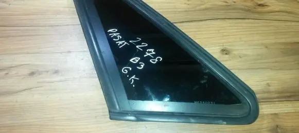 Volkswagen PASSAT B3 Rear side window Nenustatyta