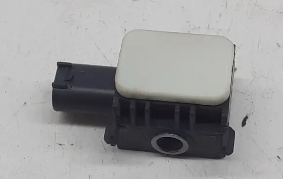 Mercedes-Benz ML W164 Airbag deployment crash/impact sensor 0038202826