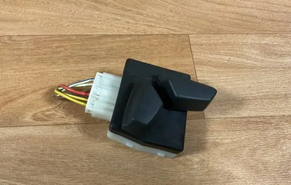 BMW 5 E60 E61 Seat control switch 6958525 88170001 83477680