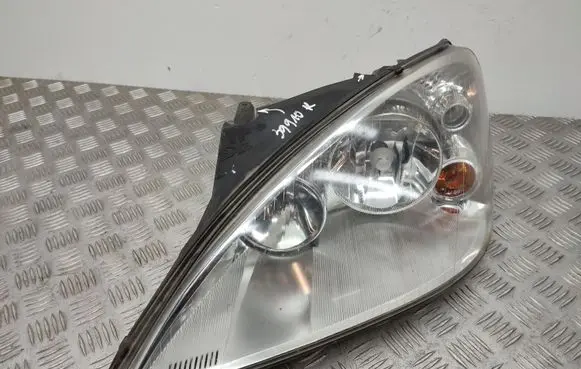 Ford Galaxy Headlight/headlamp