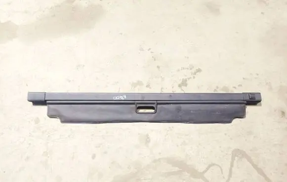 Parcel shelf