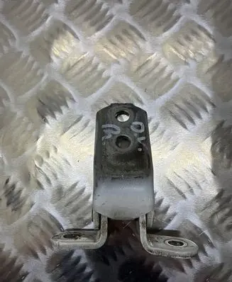Toyota Auris E180 Front door upper hinge ES03 0214