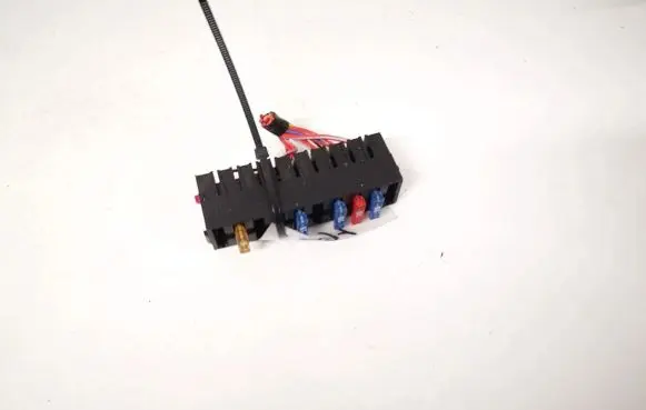 Audi A6 S6 C6 4F Fuse box set 4d0937501