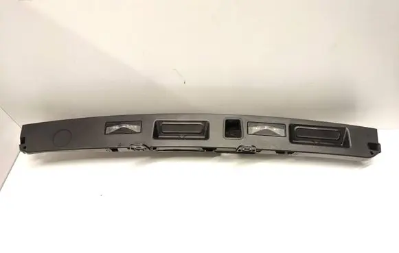BMW 5 GT F07 Trunk door license plate light bar 7211220 25891810 7211221