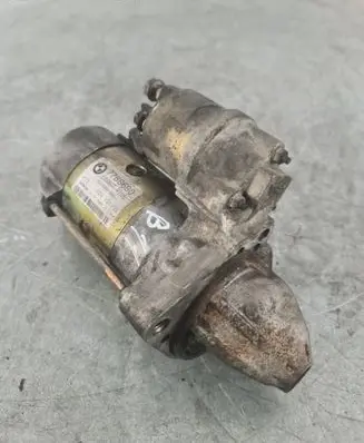 BMW 5 E60 E61 Starter motor 7788680