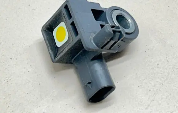 KIA EV6 Airbag deployment crash/impact sensor 95920L1000 210711AB07305 210711