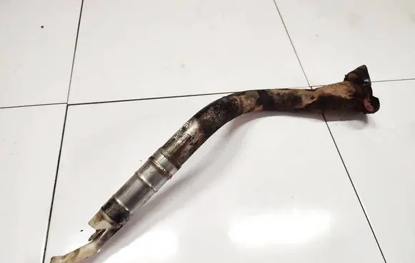 Audi A6 S6 C4 4A Fuel tank filler neck pipe 