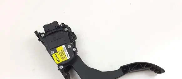 Volkswagen Polo V 6R Accelerator throttle pedal 6Q1723503P M2764