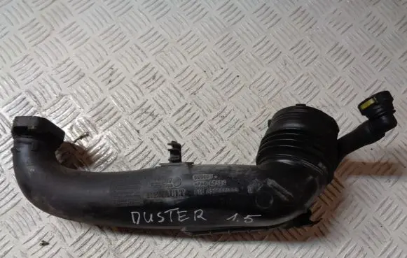 Dacia Duster Turbo air intake inlet pipe/hose 8200921878