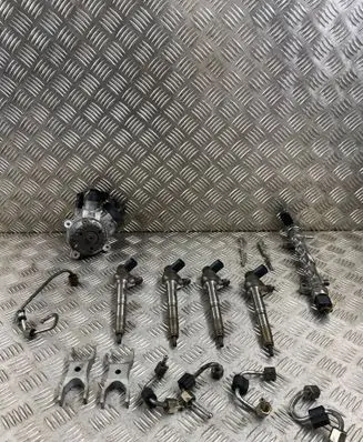 Skoda Superb B8 (3V) Fuel injection system set 04L130755D 04L130277AE