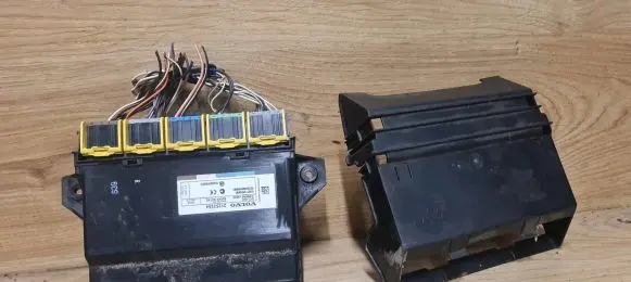 Keyless (KESSY) go control unit/module