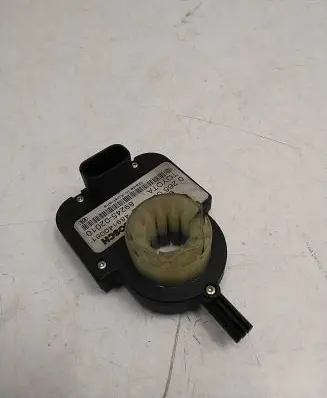 Toyota Avensis T250 Steering angle sensor 0265005432