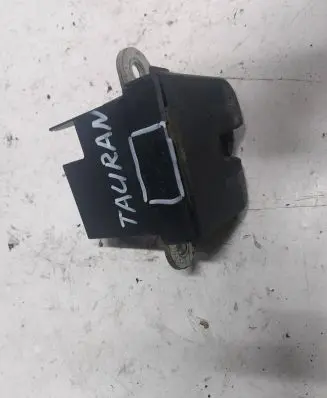 Volkswagen Touran I Tailgate/trunk/boot lock/catch/latch 3C9827645A