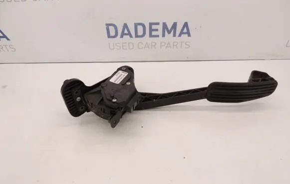 Volvo S60 Accelerator throttle pedal 30636004 D214