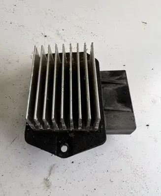 Heater blower motor/fan resistor