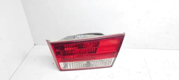 Hyundai Sonata Tailgate rear/tail lights 71001