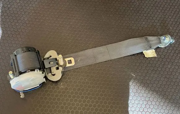 Honda CR-V Rear seatbelt 607863300A 8280SWWG0