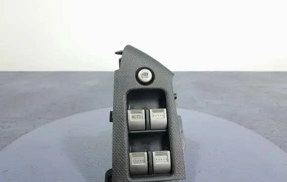 Honda Civic Electric window control switch 35750-S6D-G31