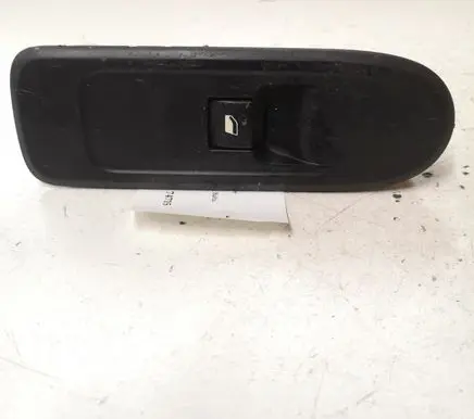Citroen C5 Electric window control switch 96661102XT